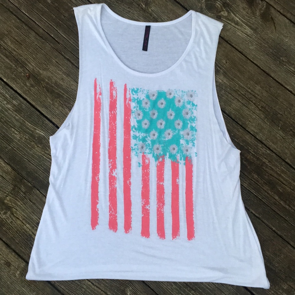 Juniors Sleeveless Top, American Flag